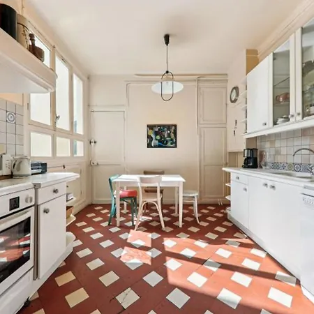 In 2nd - Archives Apartment *